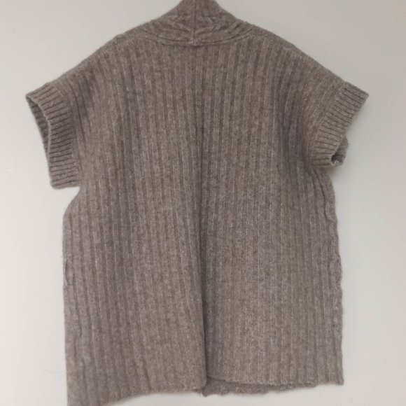 Alysi Soft Shortsleeved Cable-knit Cardigan, Beige, Size S - Picture 3 of 15